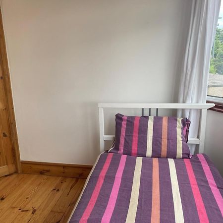 Lovely Rooms In West London Northolt  Extérieur photo