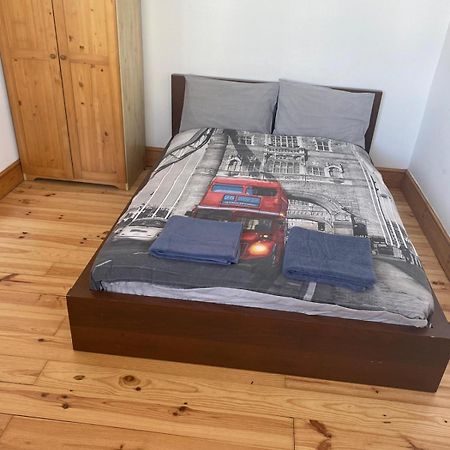 Lovely Rooms In West London Northolt  Extérieur photo